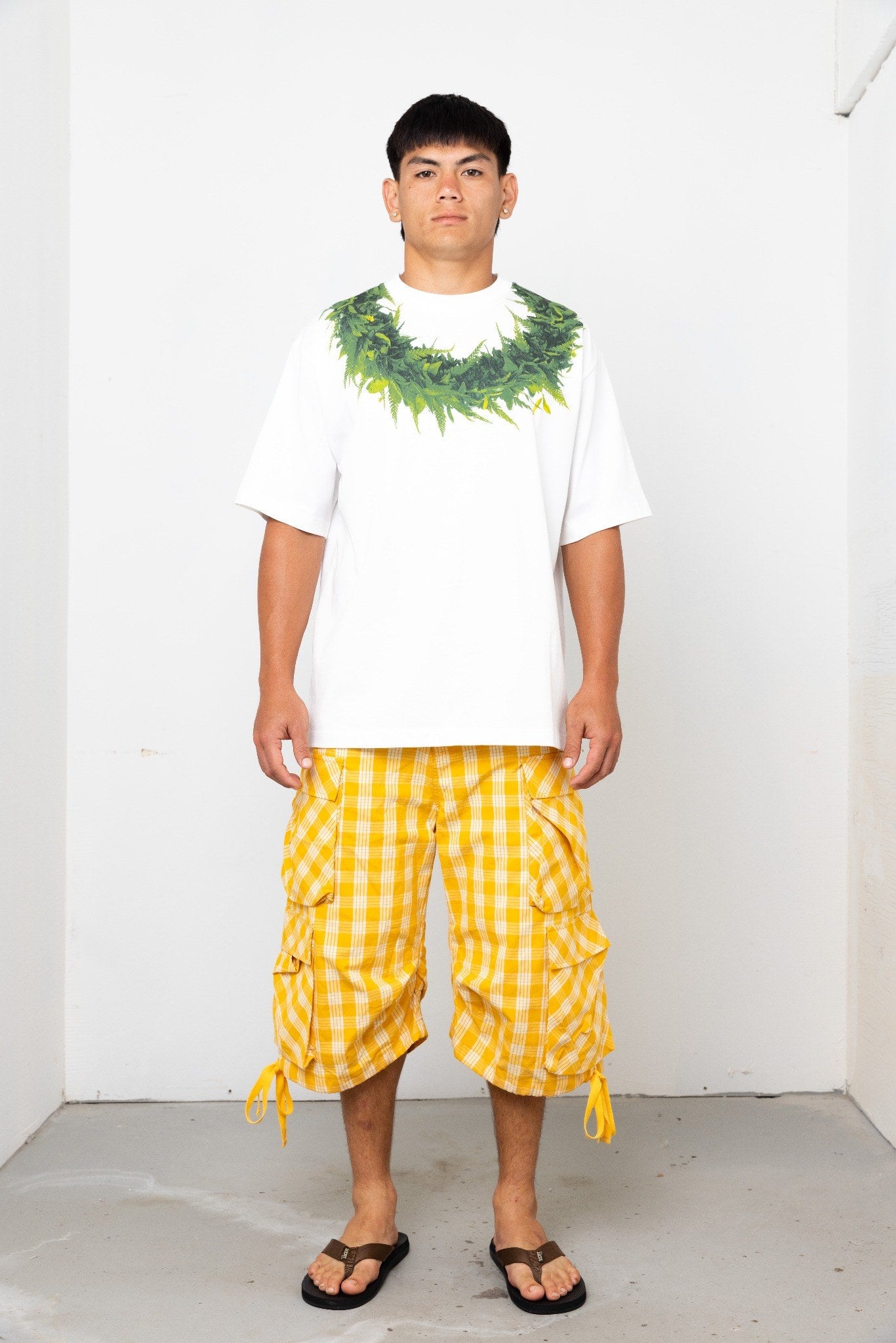 Cruise White Maile Lei T