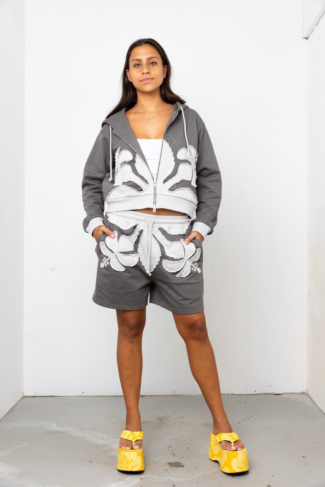 Koki'o Applique Sweatshort