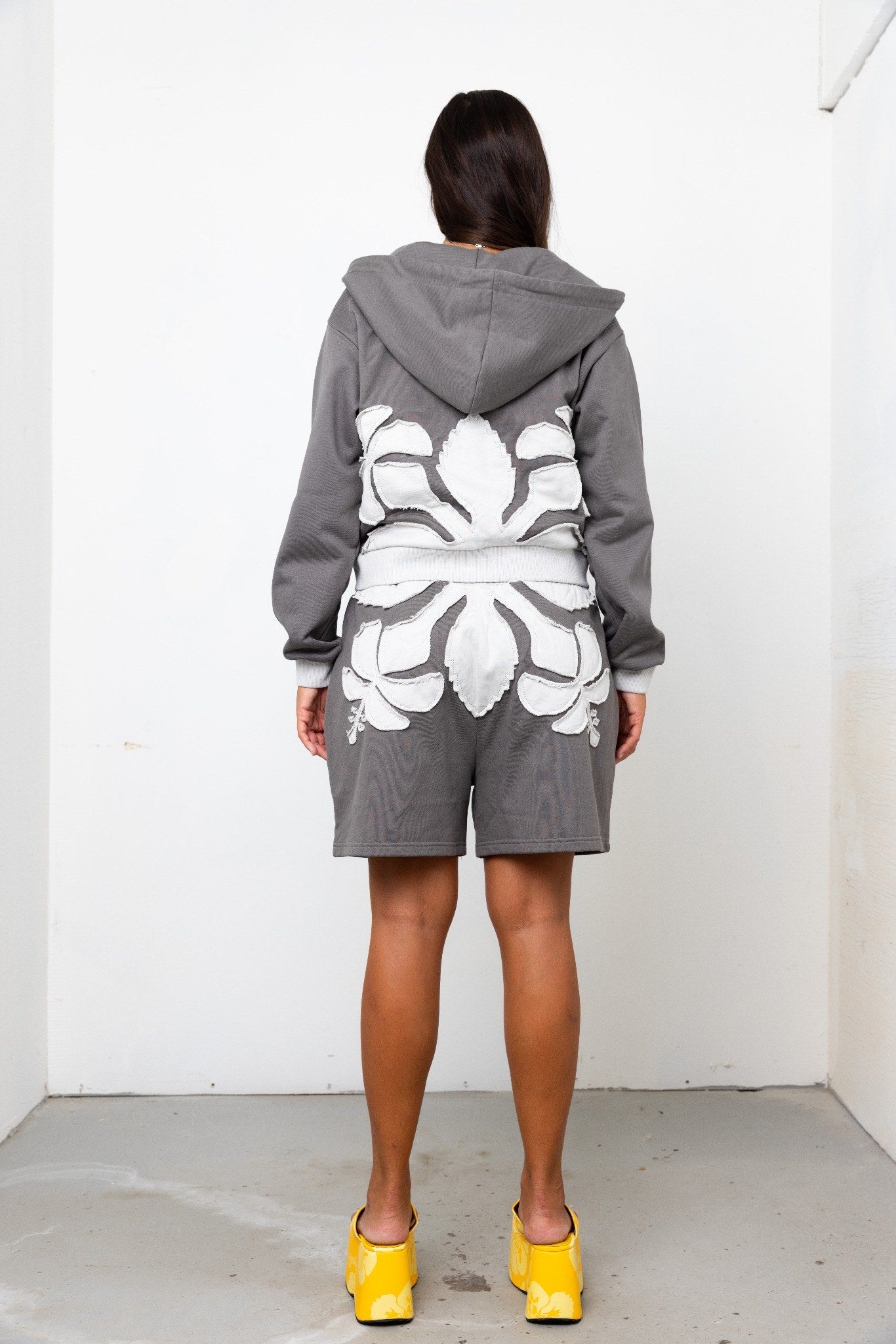 Koki'o Applique Sweatshort